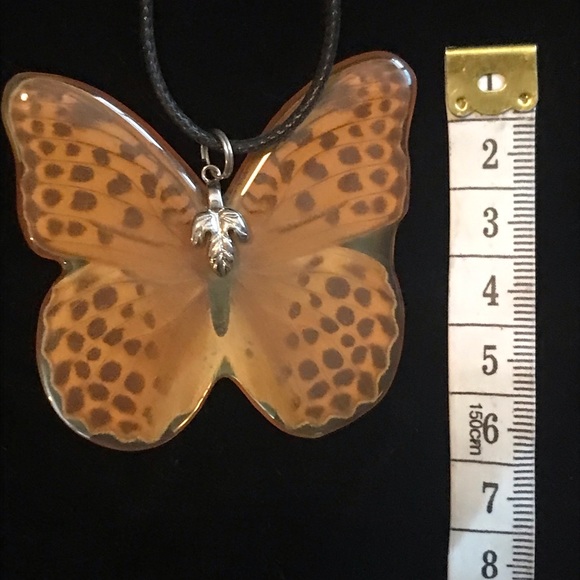 Sterling Silver Resin encased Butterfly Wings Pendant with Leather Cord. - Picture 7 of 15
